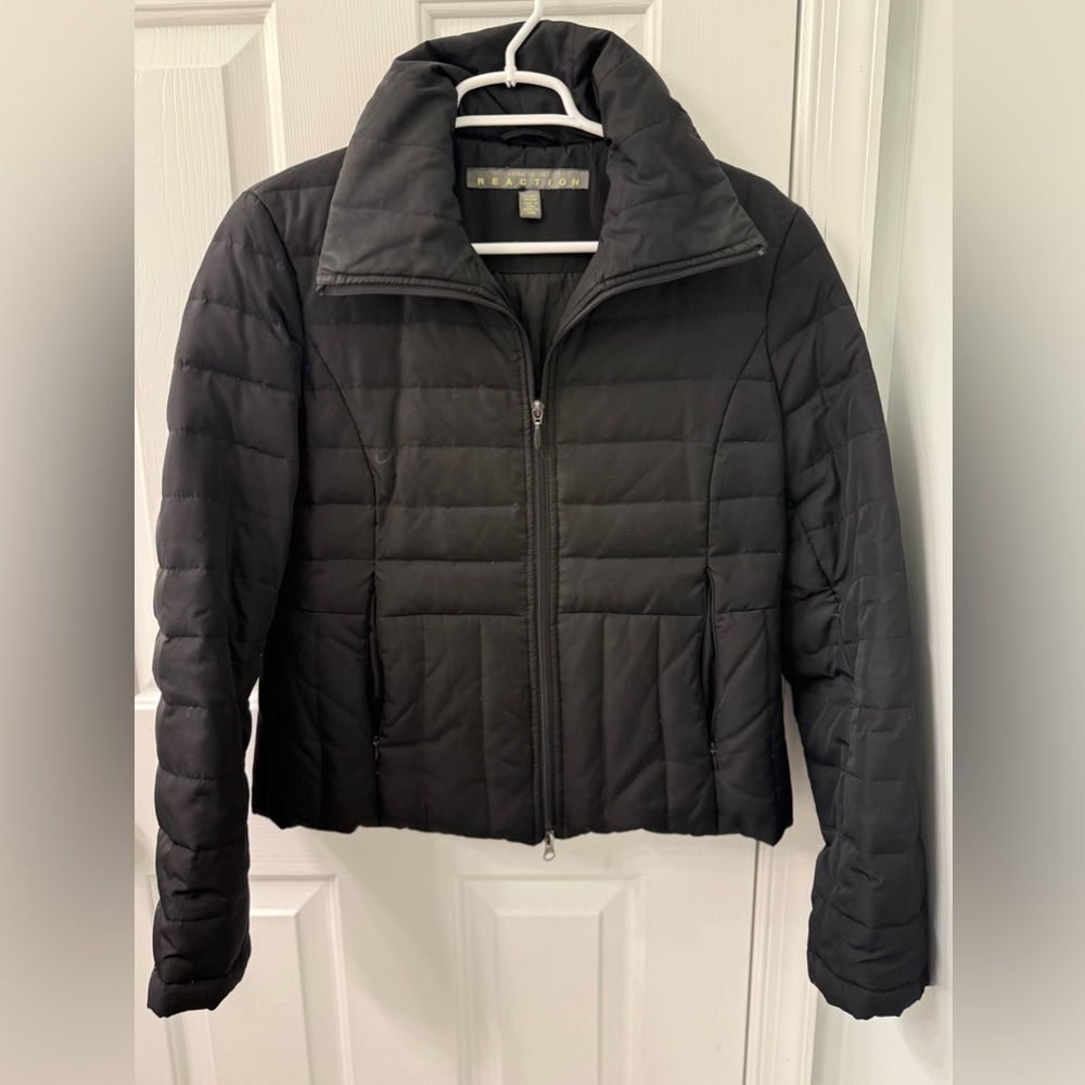 Kenneth Cole reaction black women’s puffer down jacket M